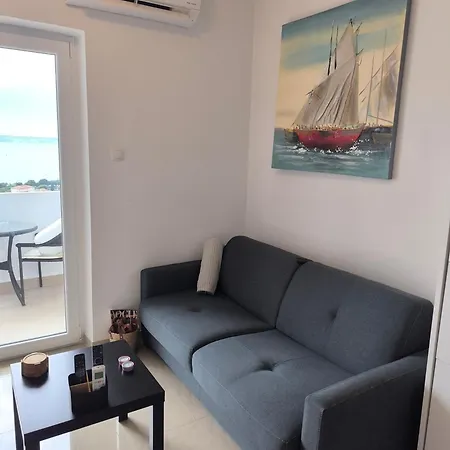 Studio Apartment Novi Vinodolski