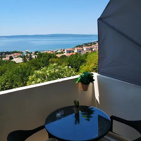 Studio Apartment Novi Vinodolski نوفي فينودولسكي