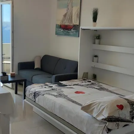 شقة Studio Apartment Novi Vinodolski